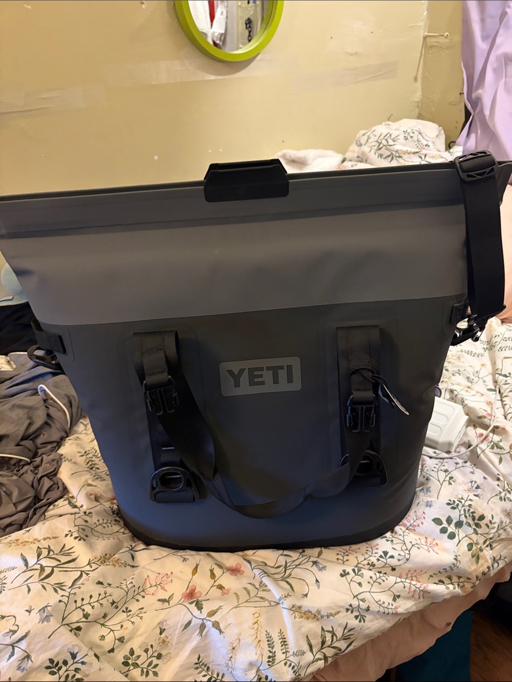 Yeti Gray Waterproof Duffel Cooler Tote Hopper30